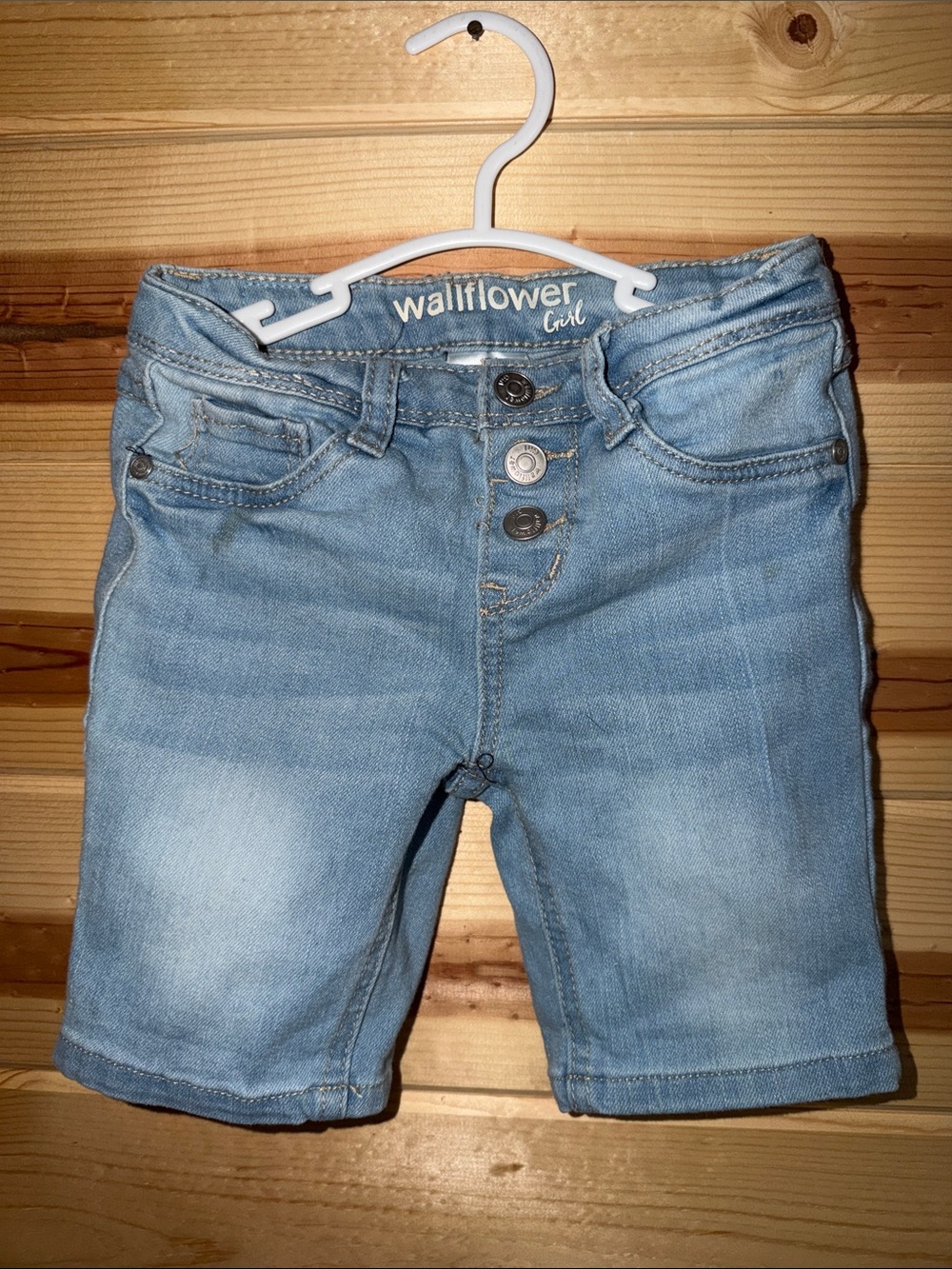 Wallflower Girls Light Wash Denim Shorts